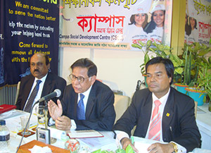 Advisor to the Former Caretaker Government, Mahbub Jamil is giving a valuable speech in the Apprenticeship Program of Campus as Chief Guest; Next to him, CEO of Partex Group, K.M Ali and Secretary-General of CSDC, Dr. M Helal. (2009)